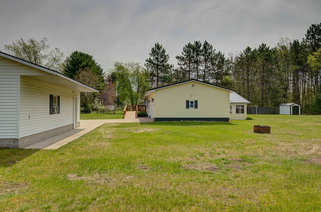 5274 SW Lockwood Street Boardman Township MI 49680