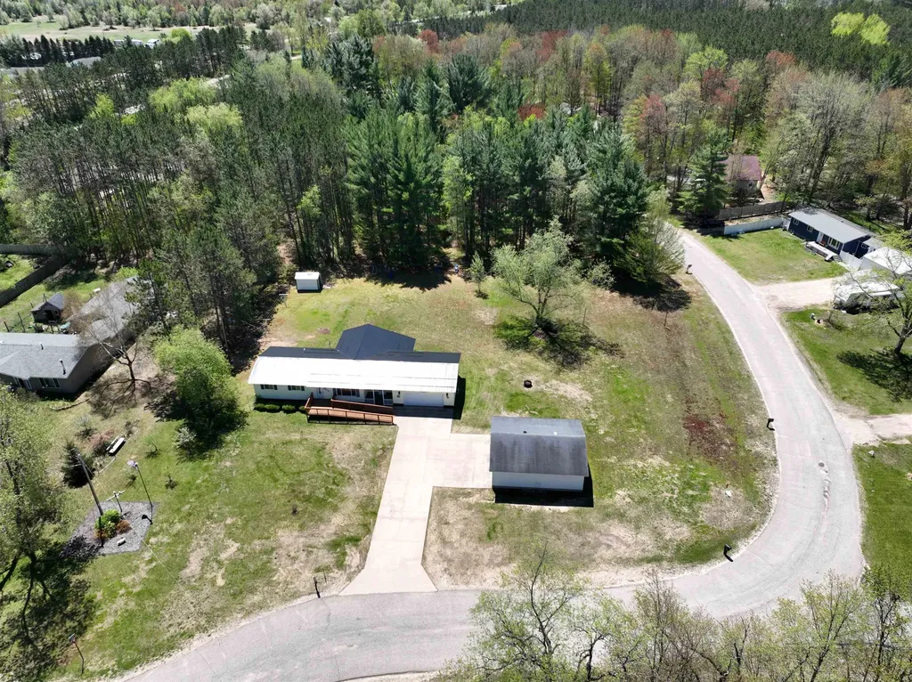 5274 SW Lockwood Street Boardman Township MI 49680