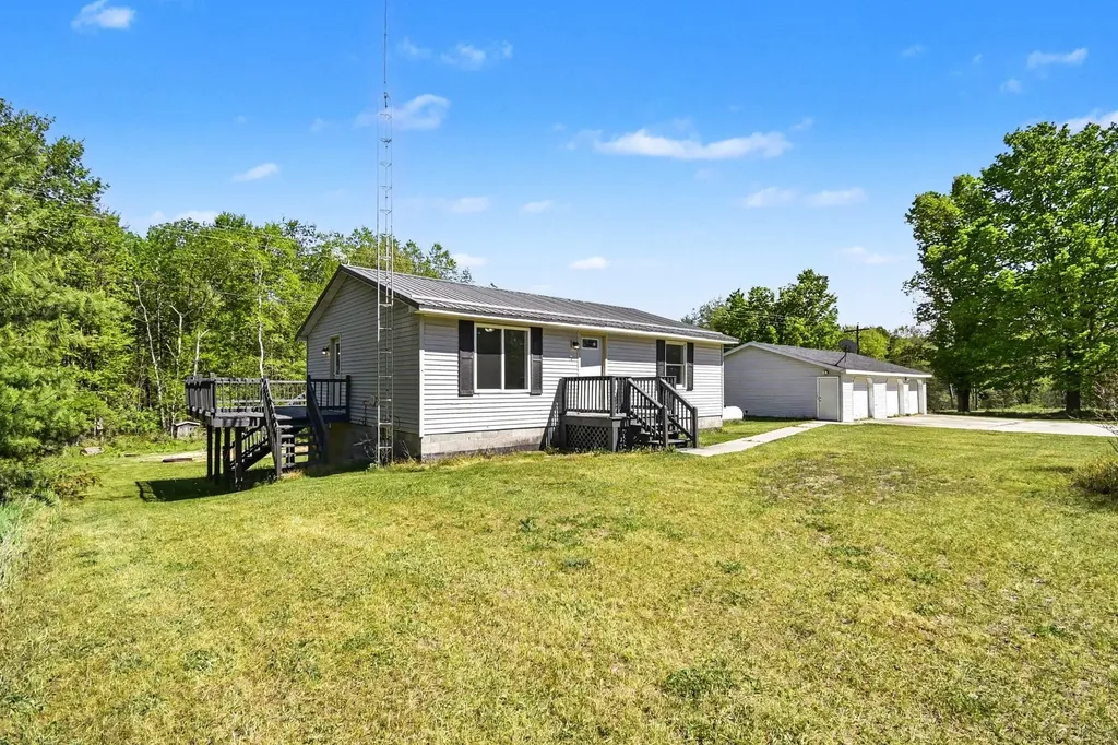 7032 N Woodruff Road Gilmore Township MI 48893