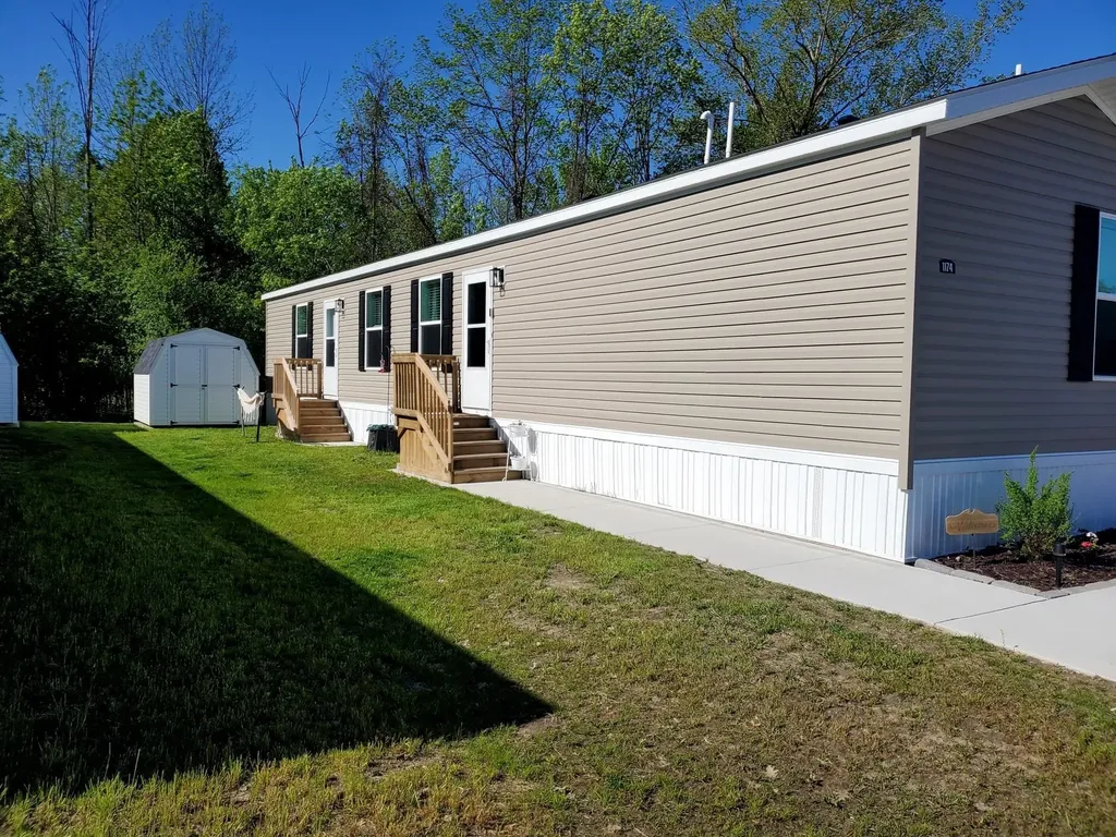 1174 Ironstone Drive Union Charter Township MI 48858
