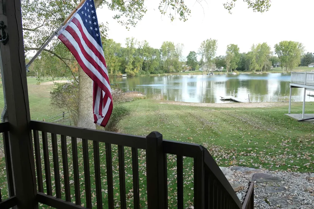 1057 Crown Point Drive Lake Isabella Village MI 48893