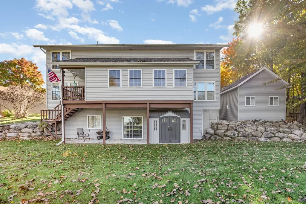 1057 Crown Point Drive Lake Isabella Village MI 48893