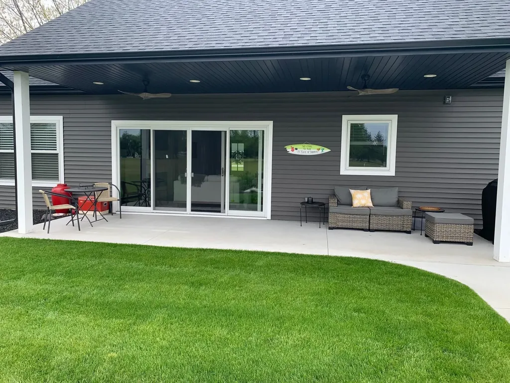 1139 Fairway Drive Lake Isabella Village MI 48893