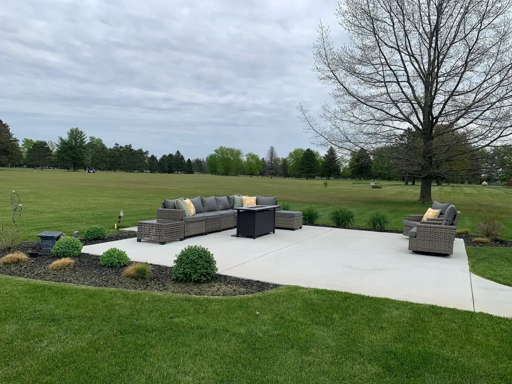 1139 Fairway Drive Lake Isabella Village MI 48893