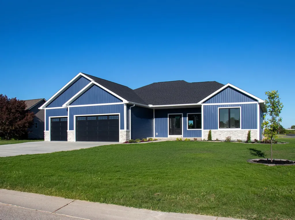 2816 W Crossroads Drive Monitor Charter Township MI 48706