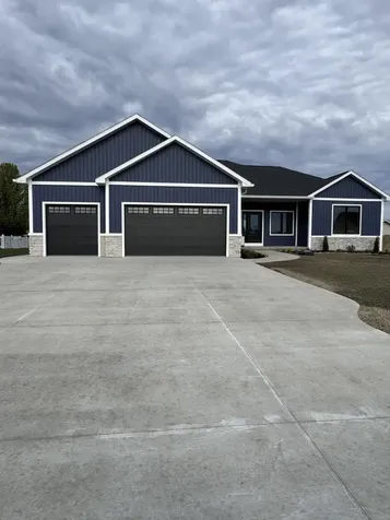 2816 W Crossroads Drive Monitor Charter Township MI 48706