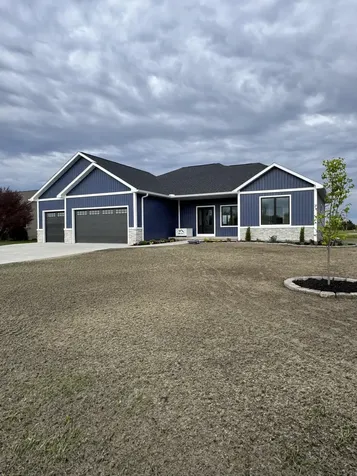 2816 W Crossroads Drive Monitor Charter Township MI 48706