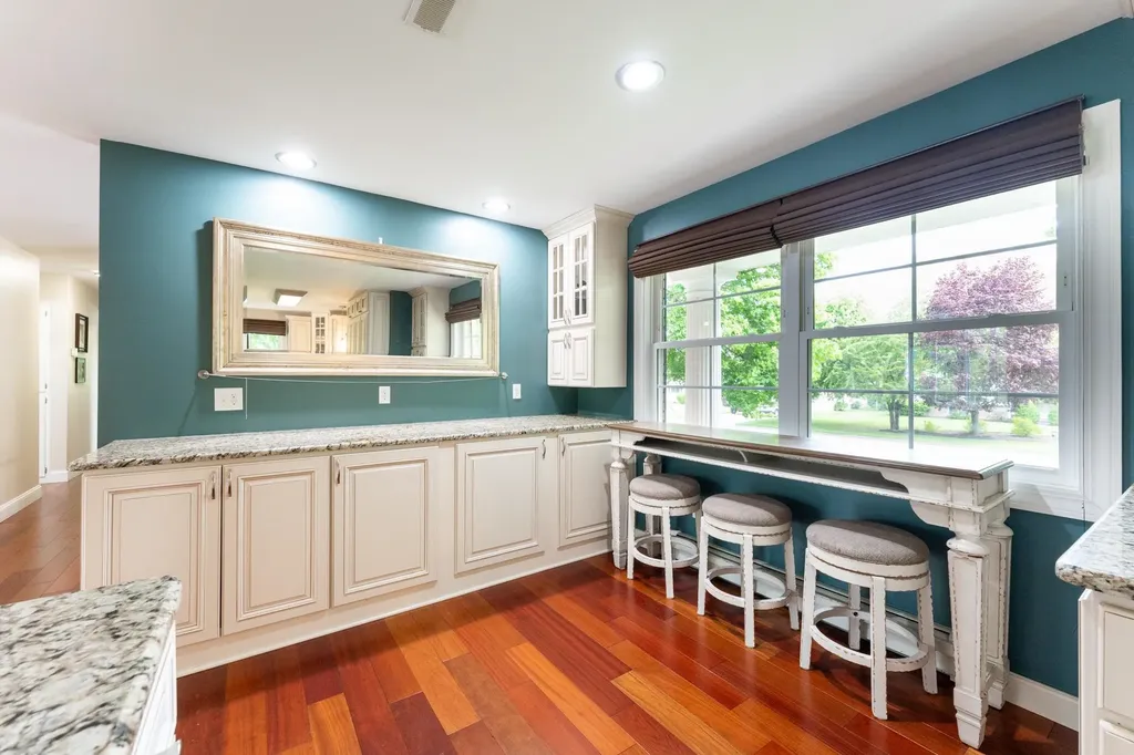 1206 Fairfield Drive Mt. Pleasant City MI 48858