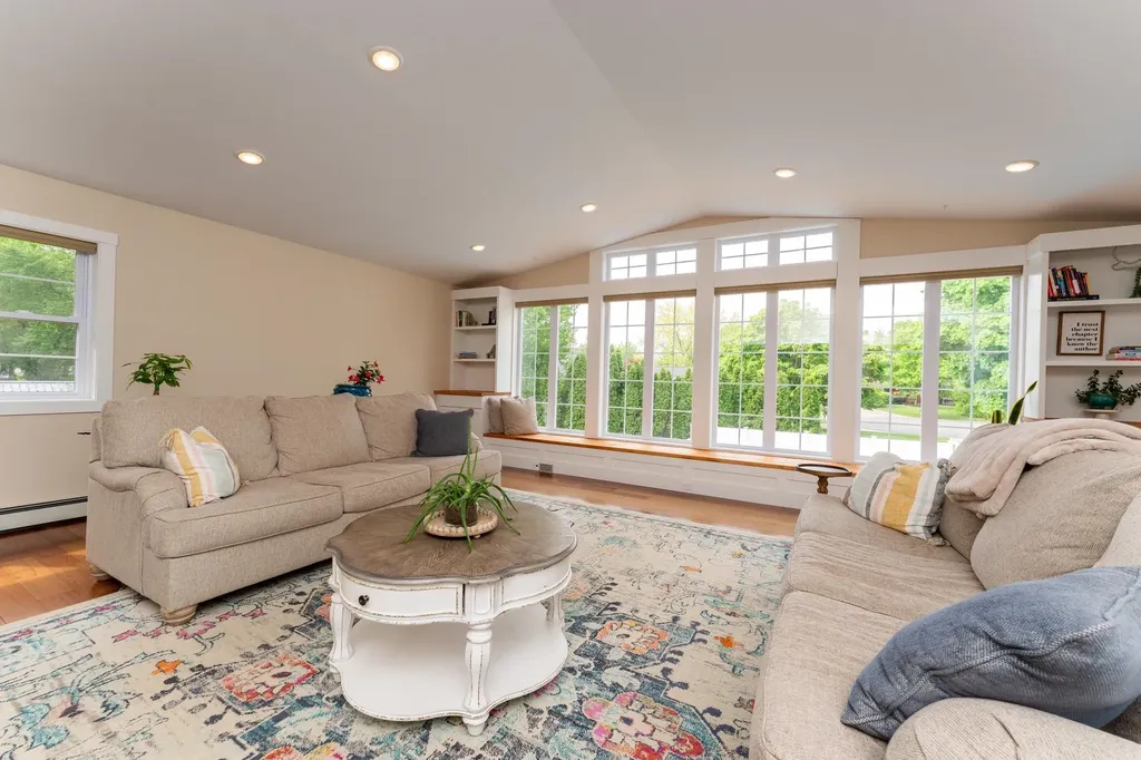 1206 Fairfield Drive Mt. Pleasant City MI 48858