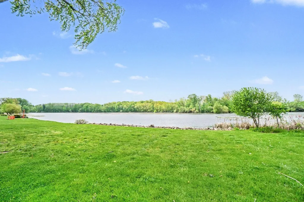 937 Riverview Drive Alma City MI 48801