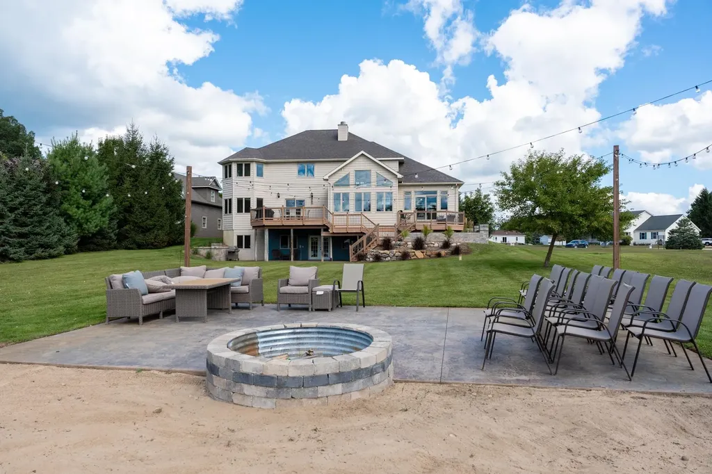1107 Bundy Drive Broomfield Township MI 48893