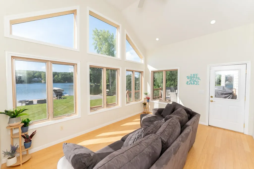 1107 Bundy Drive Broomfield Township MI 48893