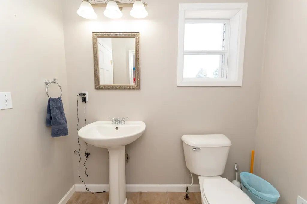 1107 Bundy Drive Broomfield Township MI 48893