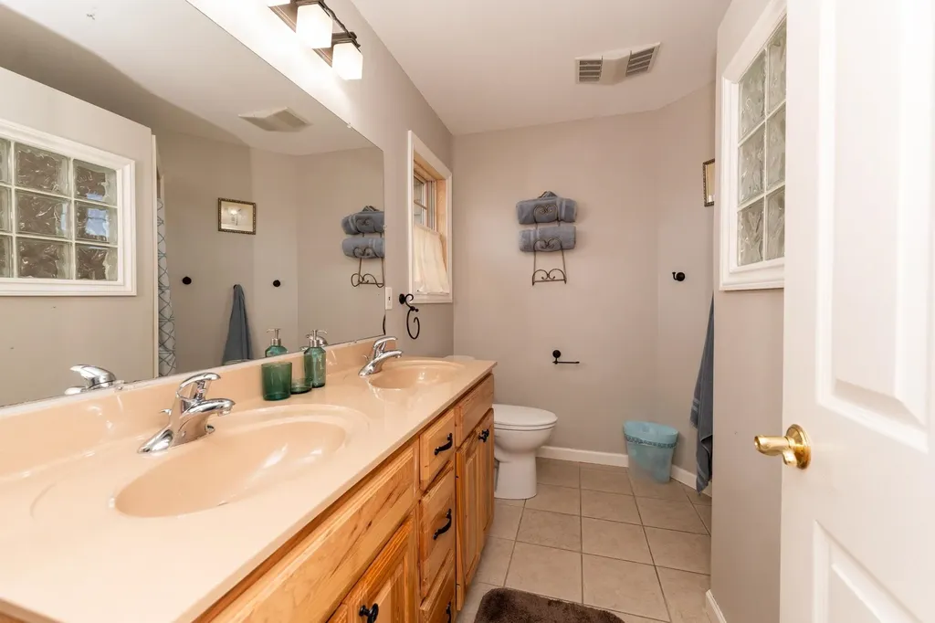 1107 Bundy Drive Broomfield Township MI 48893