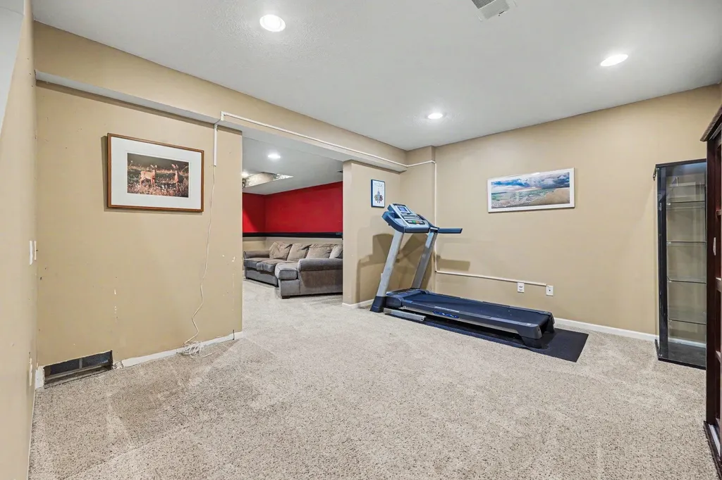 6444 Los Altos Drive NE Unknown City MI 49341