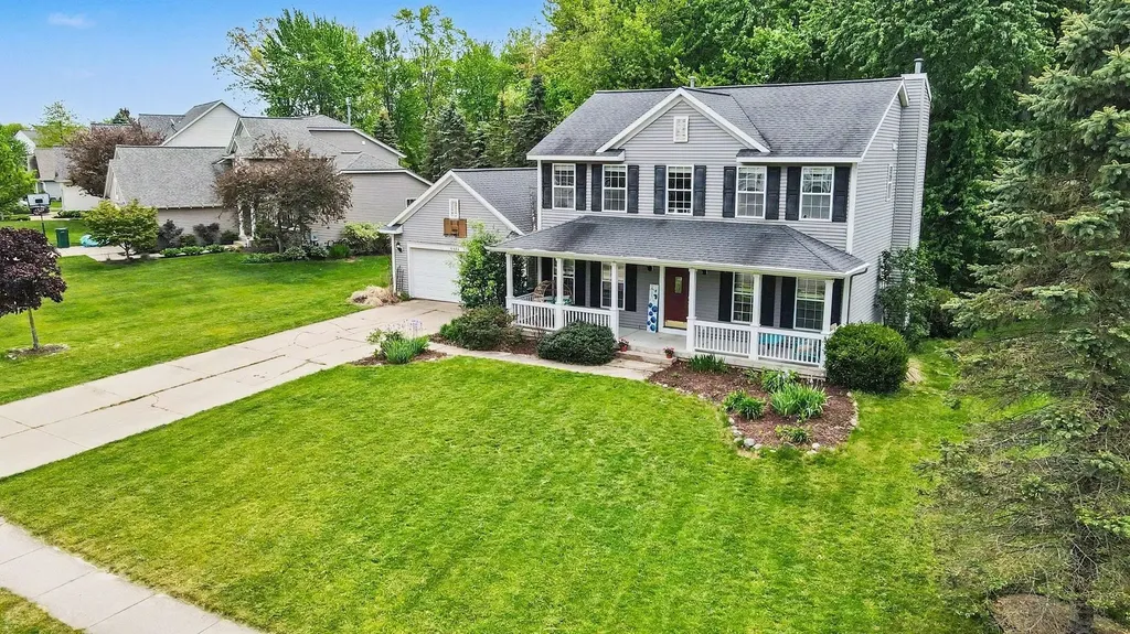 6444 Los Altos Drive NE Unknown City MI 49341