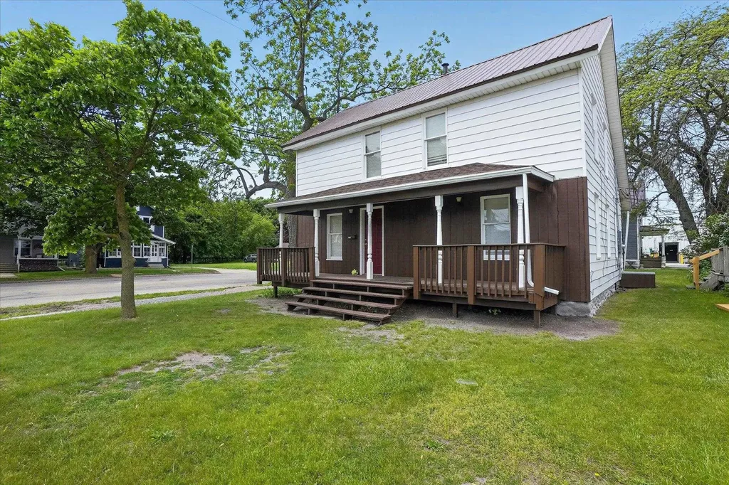 301 Gratiot Avenue Alma City MI 48801