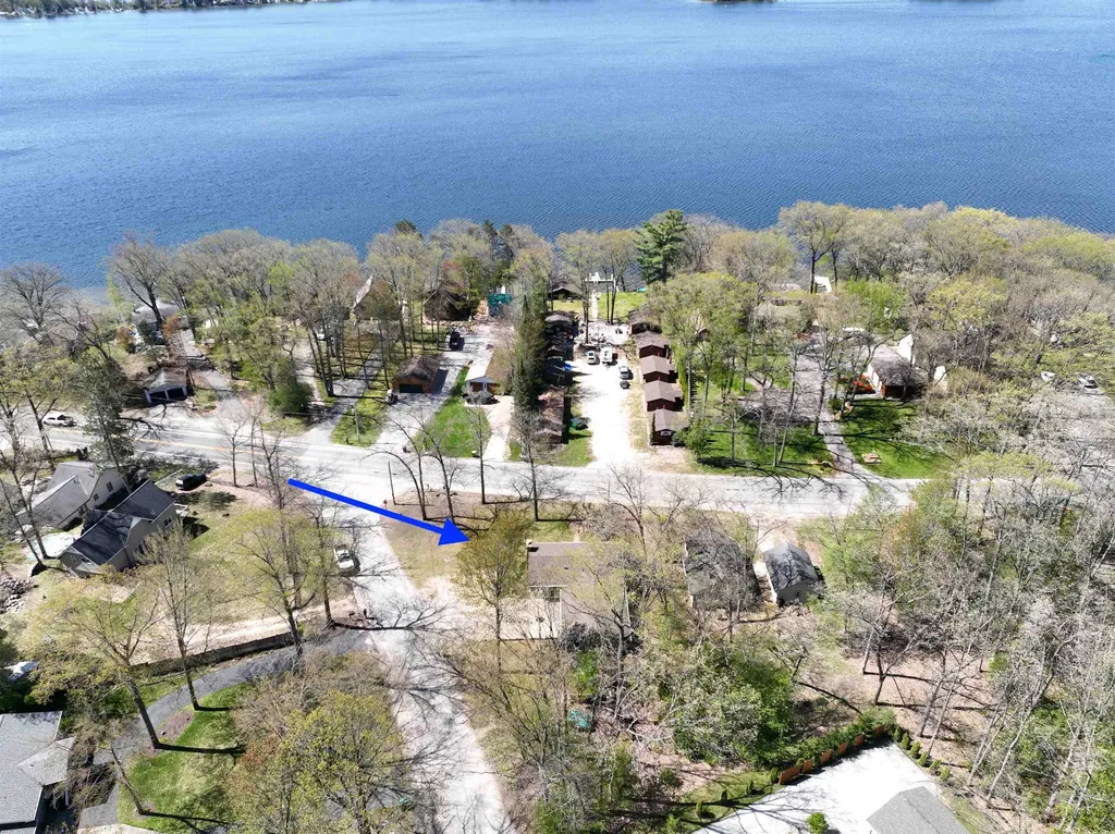 621 E State Street Fife Lake Township MI 49633