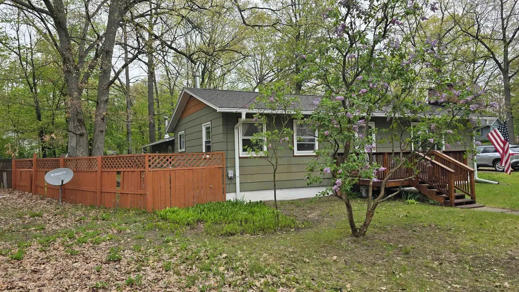 621 E State Street Fife Lake Township MI 49633