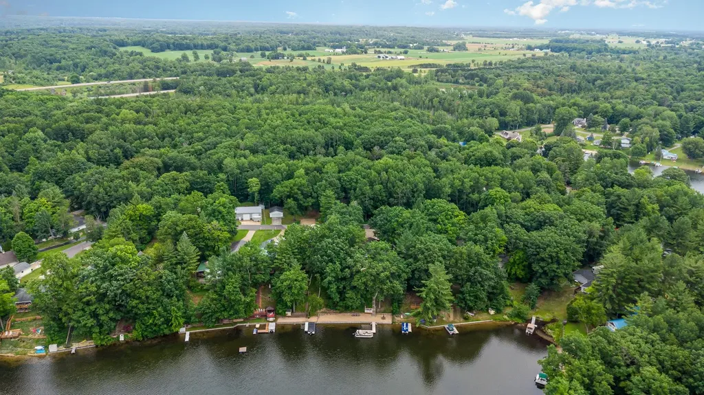 7670 Five Lakes Drive Grant Township MI 48622