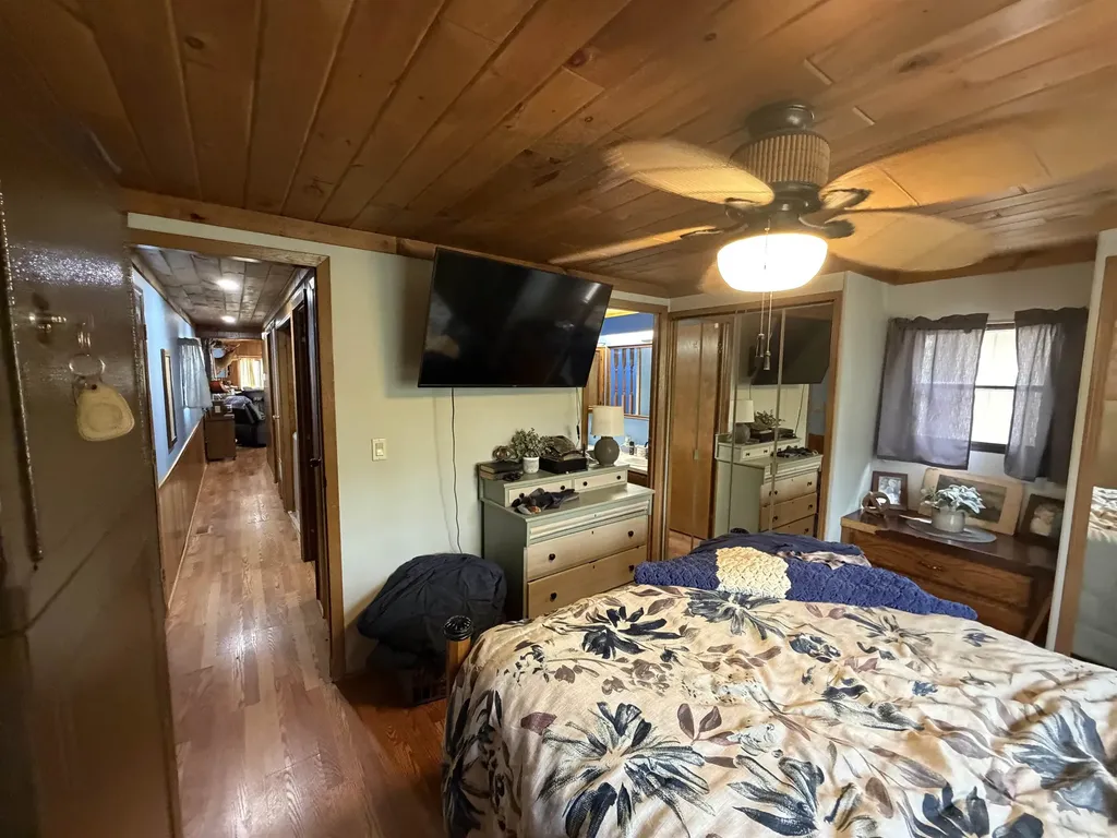 2245 Edgewood Surrey Township MI 48622