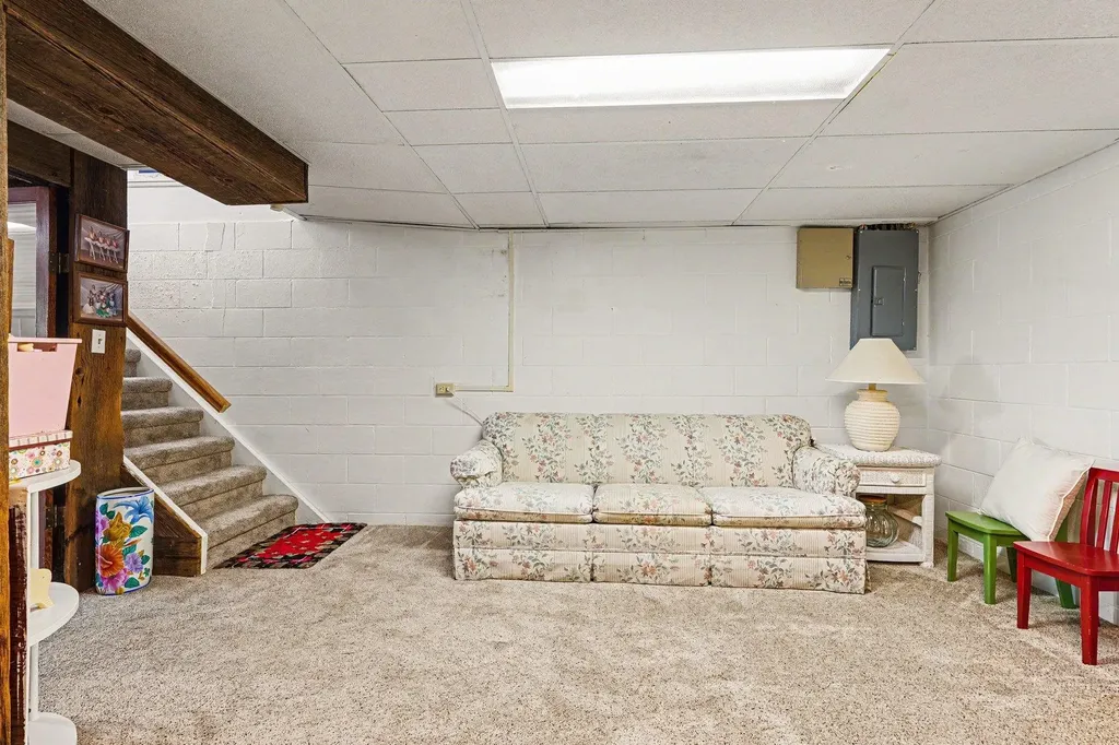 1210 Glenwood Drive Mt. Pleasant City MI 48858