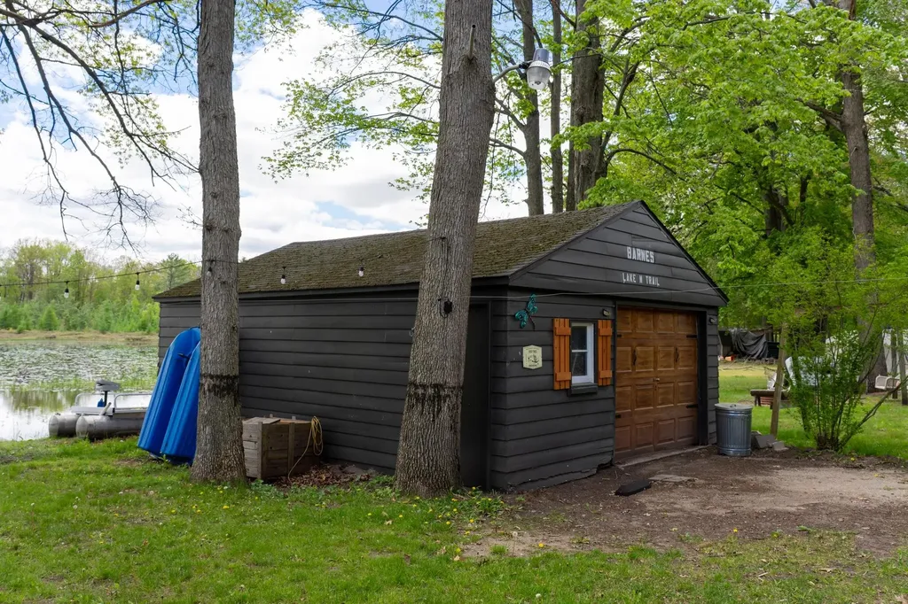 11935 N Shore Drive Garfield Township MI 48632