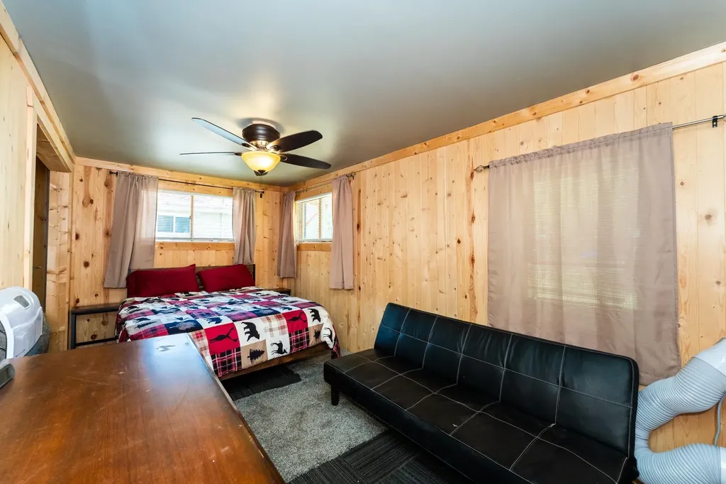 11935 N Shore Drive Garfield Township MI 48632