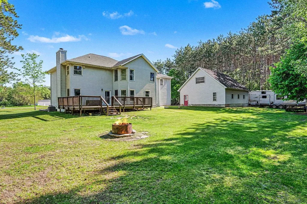 105 W Broomfield Road Deerfield Township MI 48858