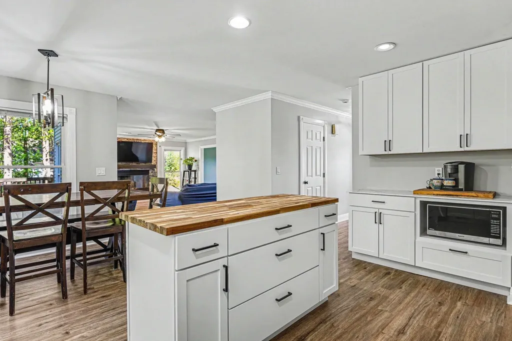 105 W Broomfield Road Deerfield Township MI 48858