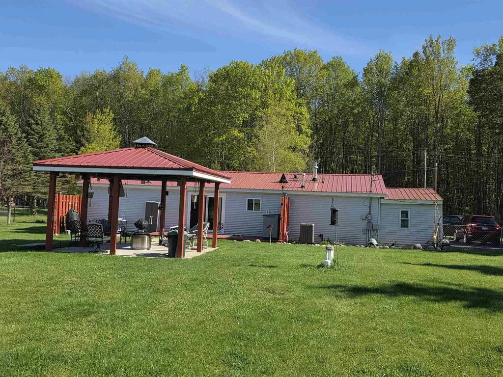 6675 NE Camp Tanuga Road Coldsprings Township MI 49646