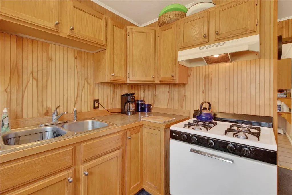 3144 S Wakeley Bridge Road Grayling Charter Township MI 49738