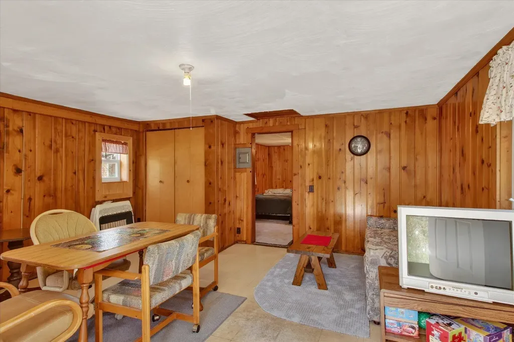 3144 S Wakeley Bridge Road Grayling Charter Township MI 49738