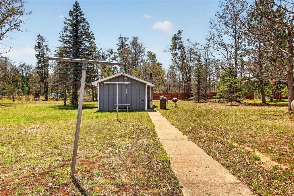 3144 S Wakeley Bridge Road Grayling Charter Township MI 49738
