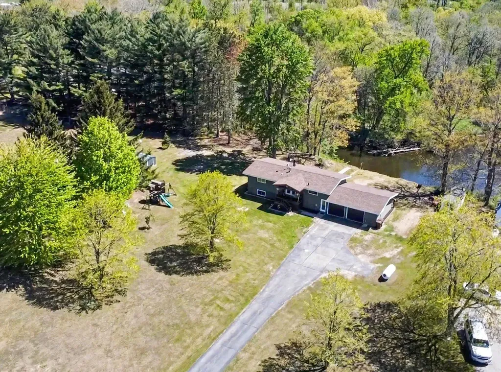 4381 W Pine River Road Jasper Township MI 48880