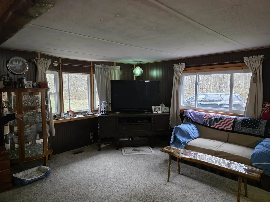7931 NE Twin Lake Road Coldsprings Township MI 49659
