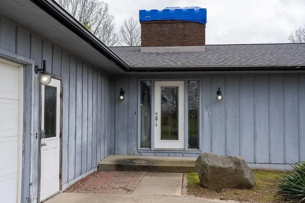 3290 E River Union Charter Township MI 48858
