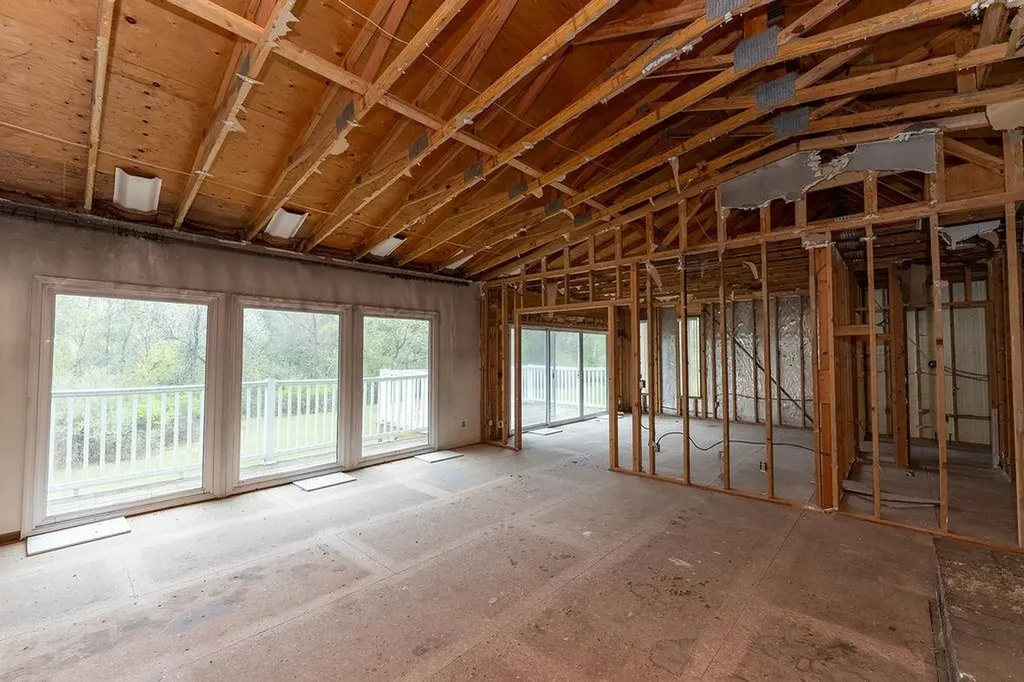 3290 E River Union Charter Township MI 48858