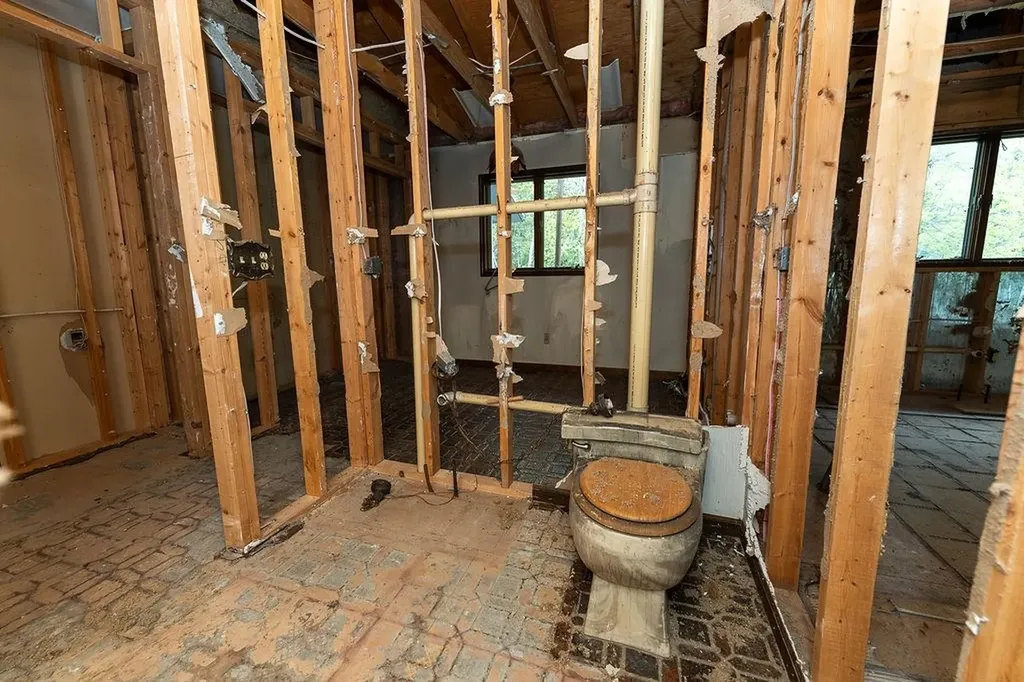 3290 E River Union Charter Township MI 48858