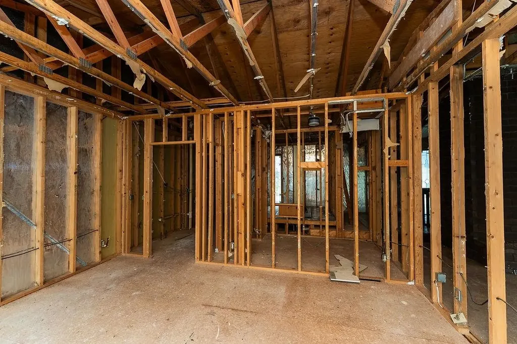 3290 E River Union Charter Township MI 48858