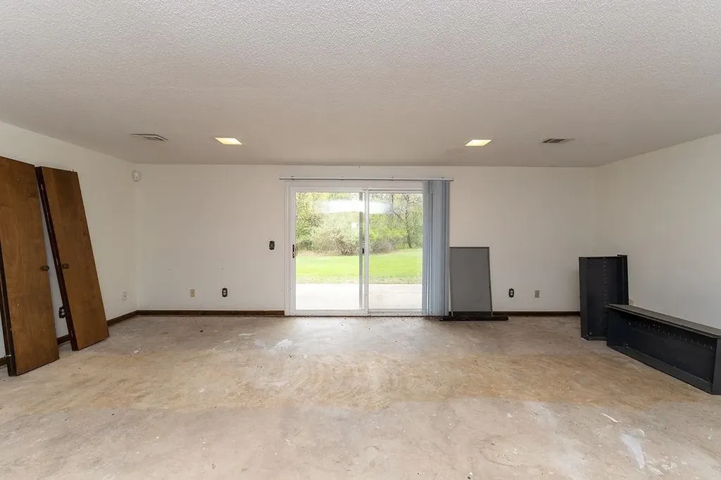 3290 E River Union Charter Township MI 48858