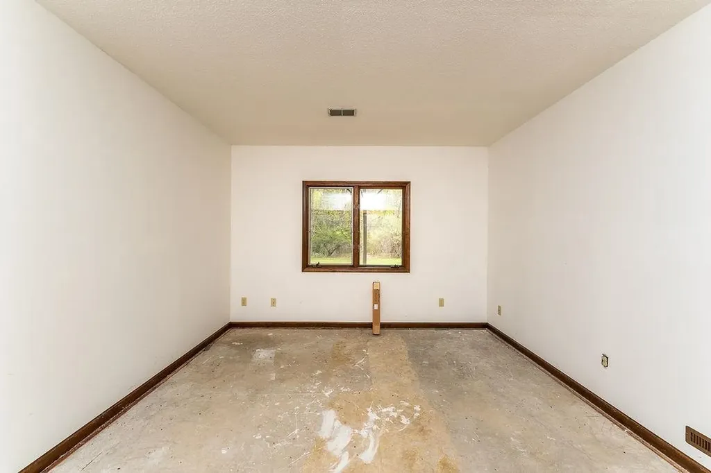 3290 E River Union Charter Township MI 48858