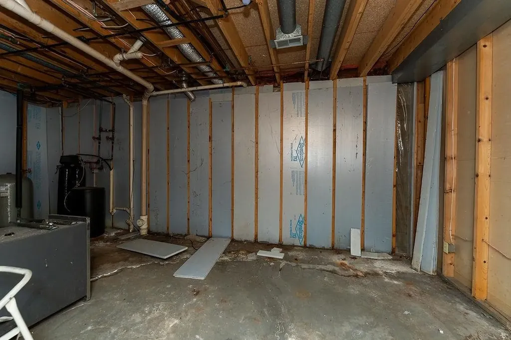 3290 E River Union Charter Township MI 48858
