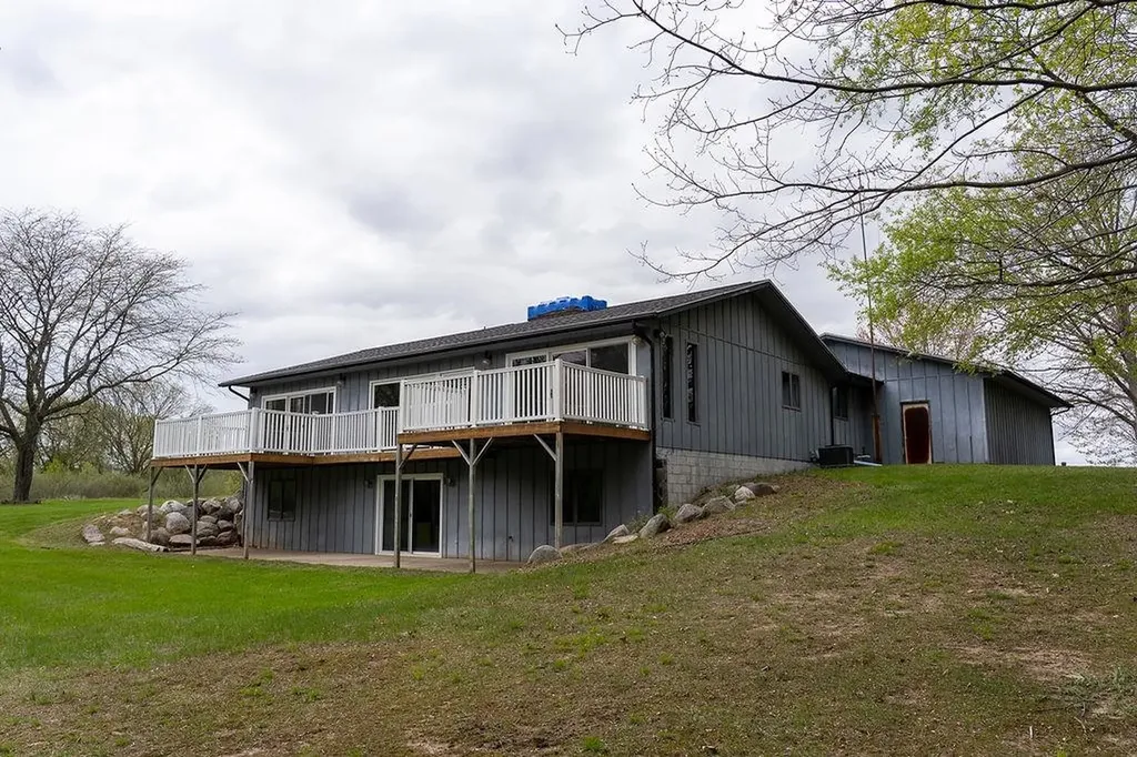 3290 E River Union Charter Township MI 48858