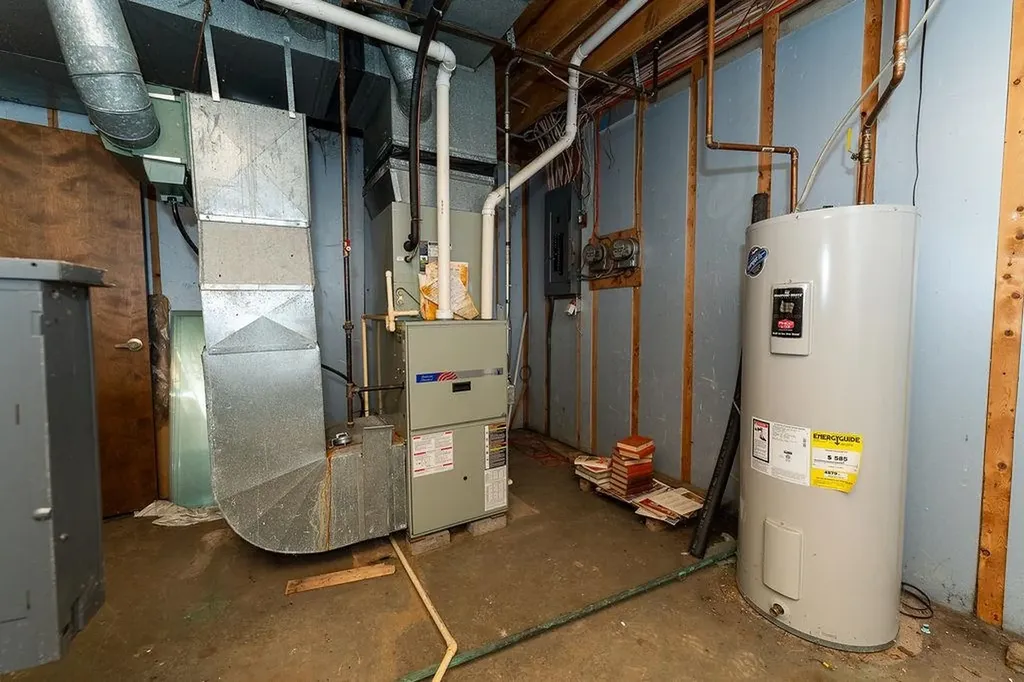 3290 E River Union Charter Township MI 48858