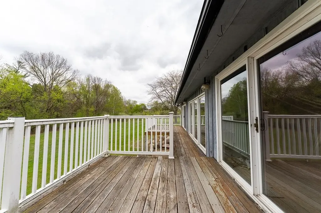 3290 E River Union Charter Township MI 48858