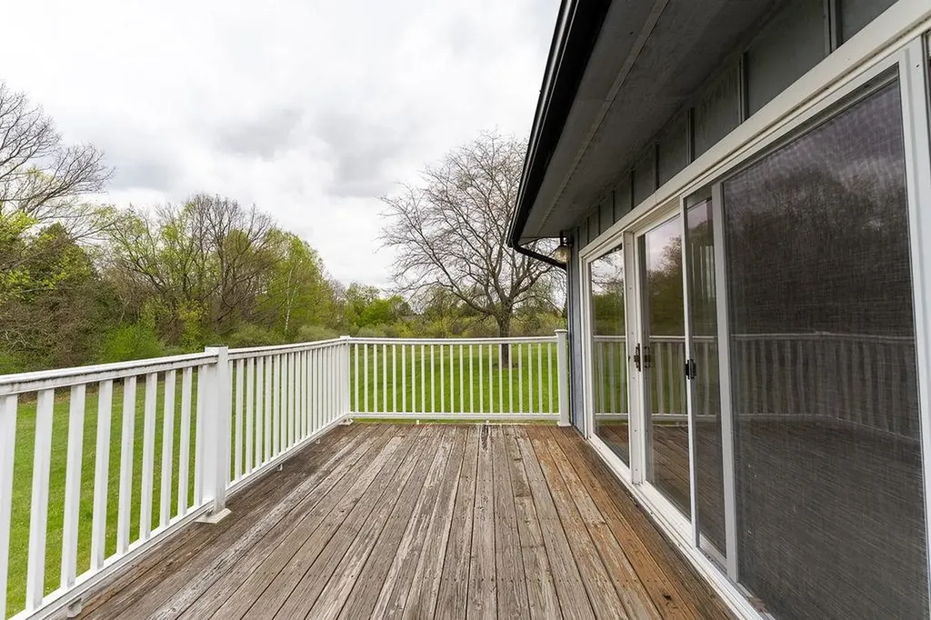 3290 E River Union Charter Township MI 48858