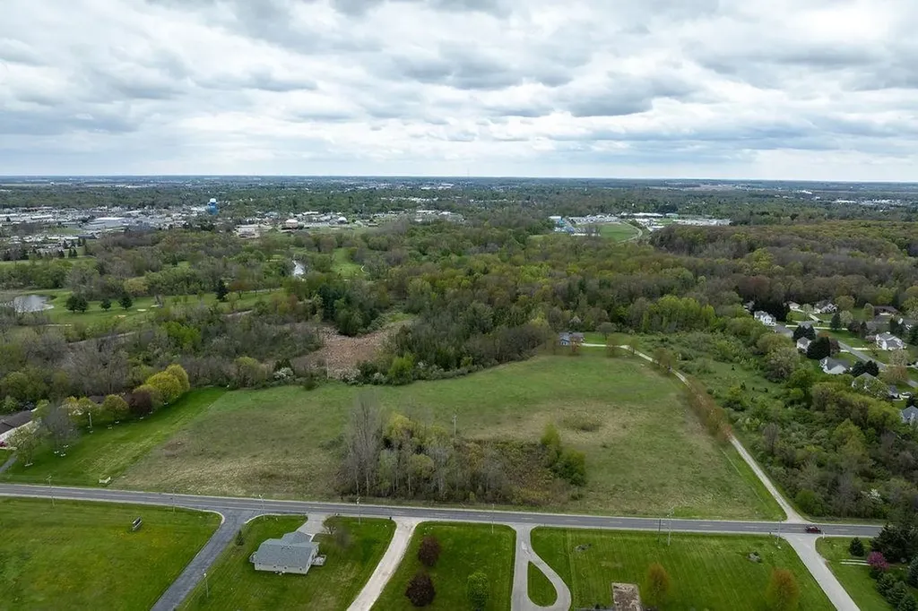 3290 E River Union Charter Township MI 48858