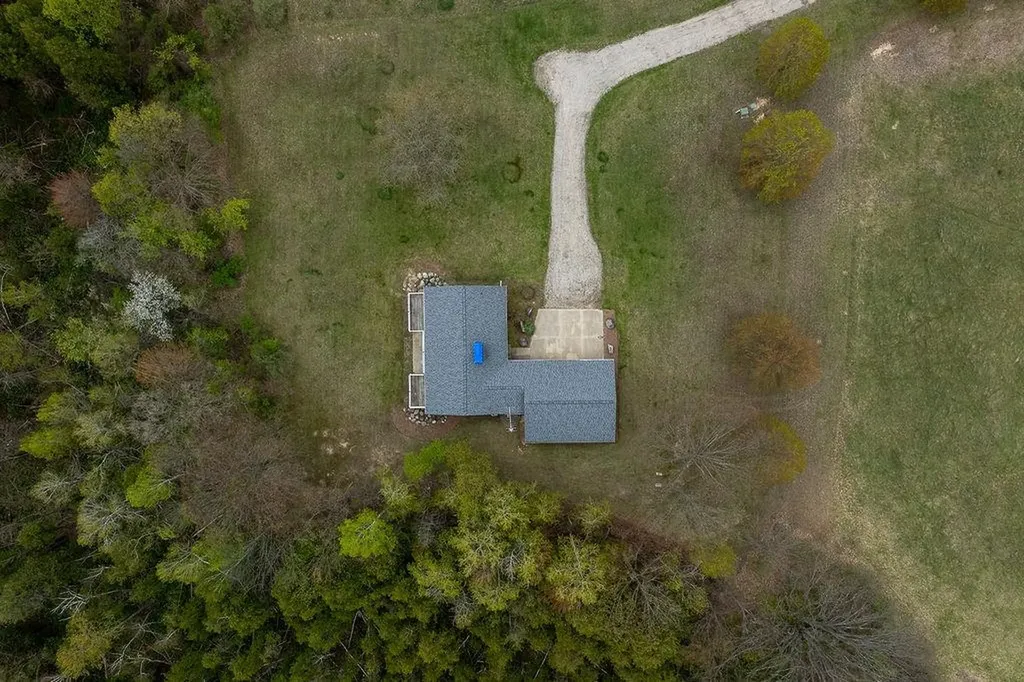 3290 E River Union Charter Township MI 48858