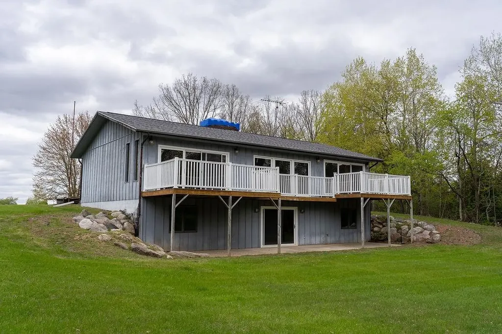 3290 E River Union Charter Township MI 48858